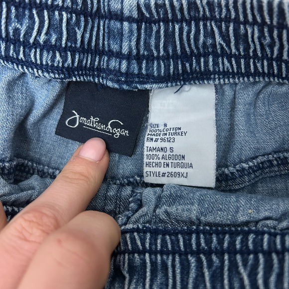 Vintage 100% Cotton Jonathan Logan blue denim shorts elastic waist cargo pockets - Picture 3 of 5